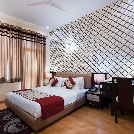 Imperial Apartments Huda City คูร์เคาน์ ภายนอก รูปภาพ