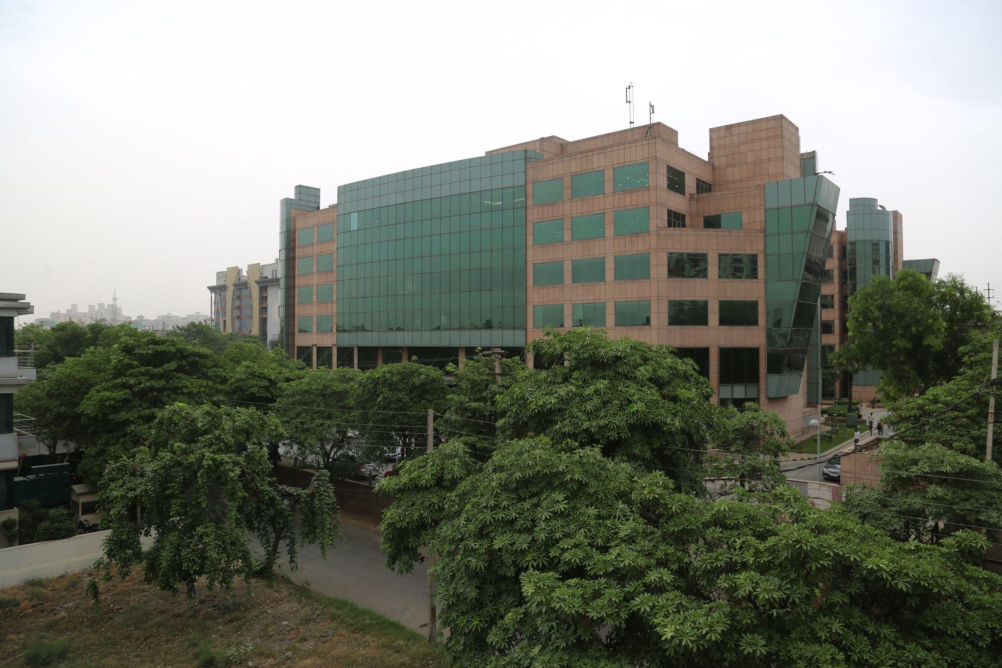 Imperial Apartments Huda City คูร์เคาน์ ภายนอก รูปภาพ