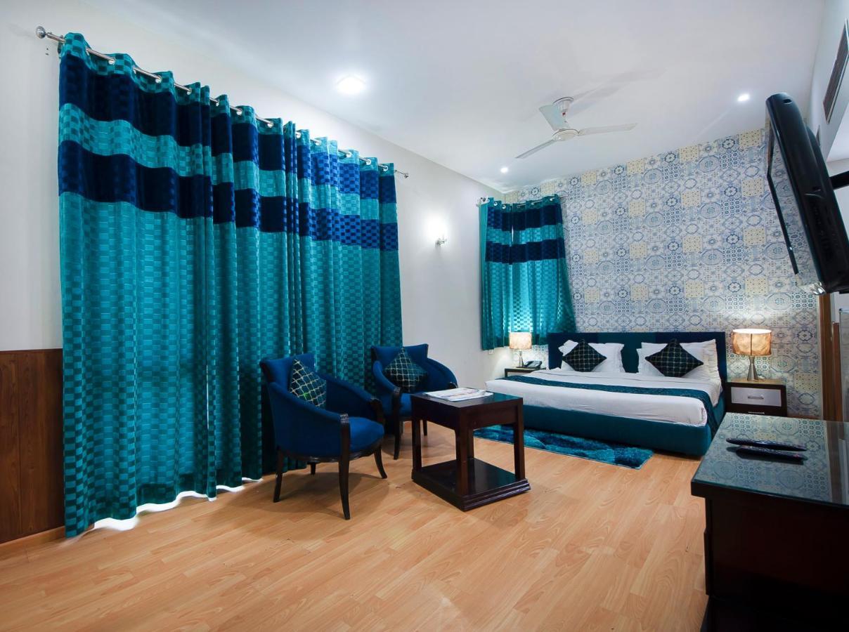 Imperial Apartments Huda City คูร์เคาน์ ภายนอก รูปภาพ