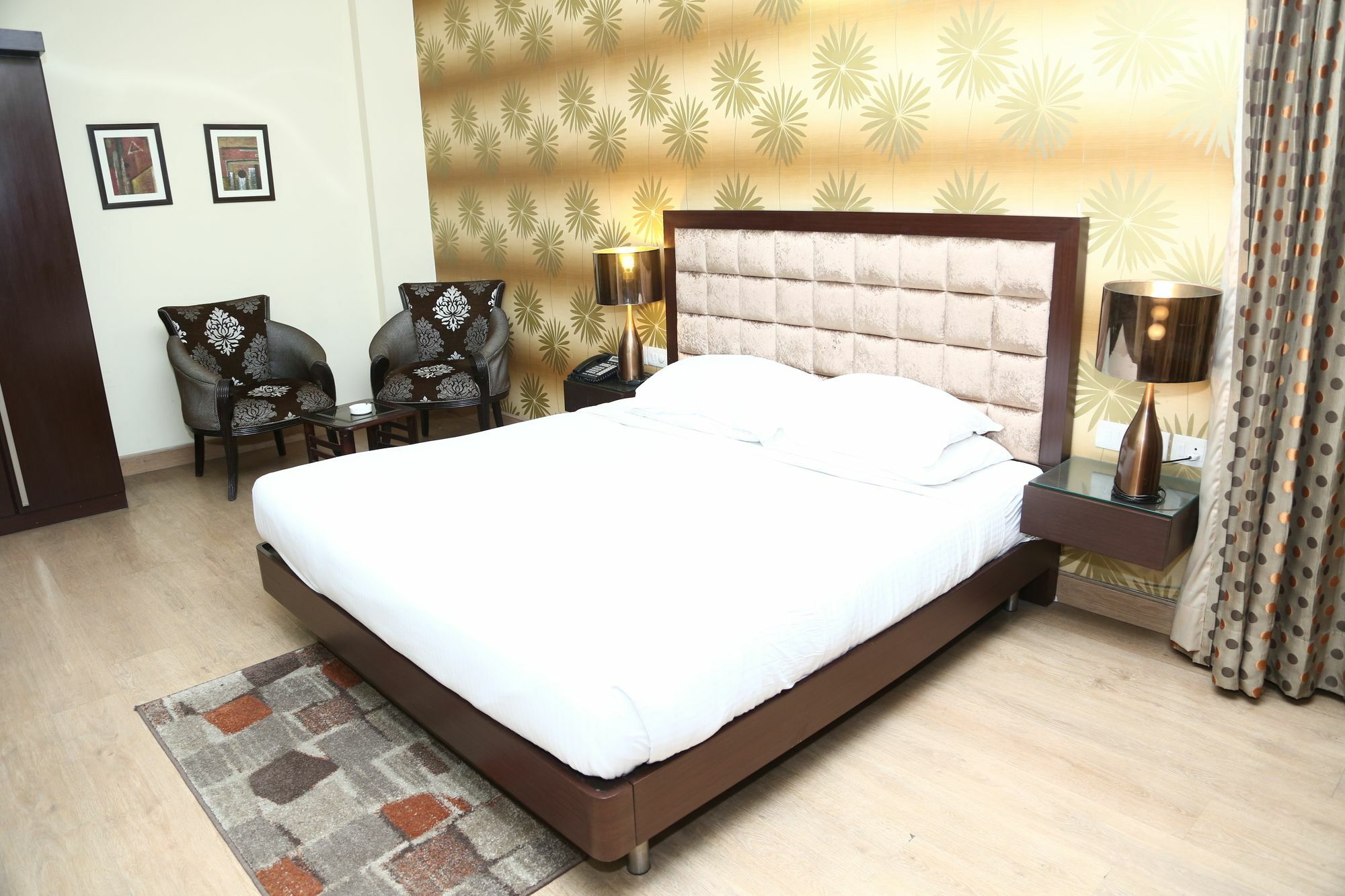 Imperial Apartments Huda City คูร์เคาน์ ภายนอก รูปภาพ