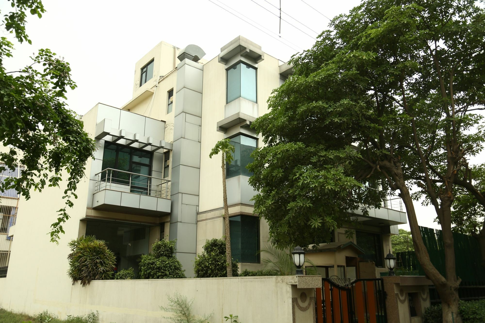 Imperial Apartments Huda City คูร์เคาน์ ภายนอก รูปภาพ